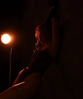 Анкета проститутки Вера - город Иванков, 22 года, №9175